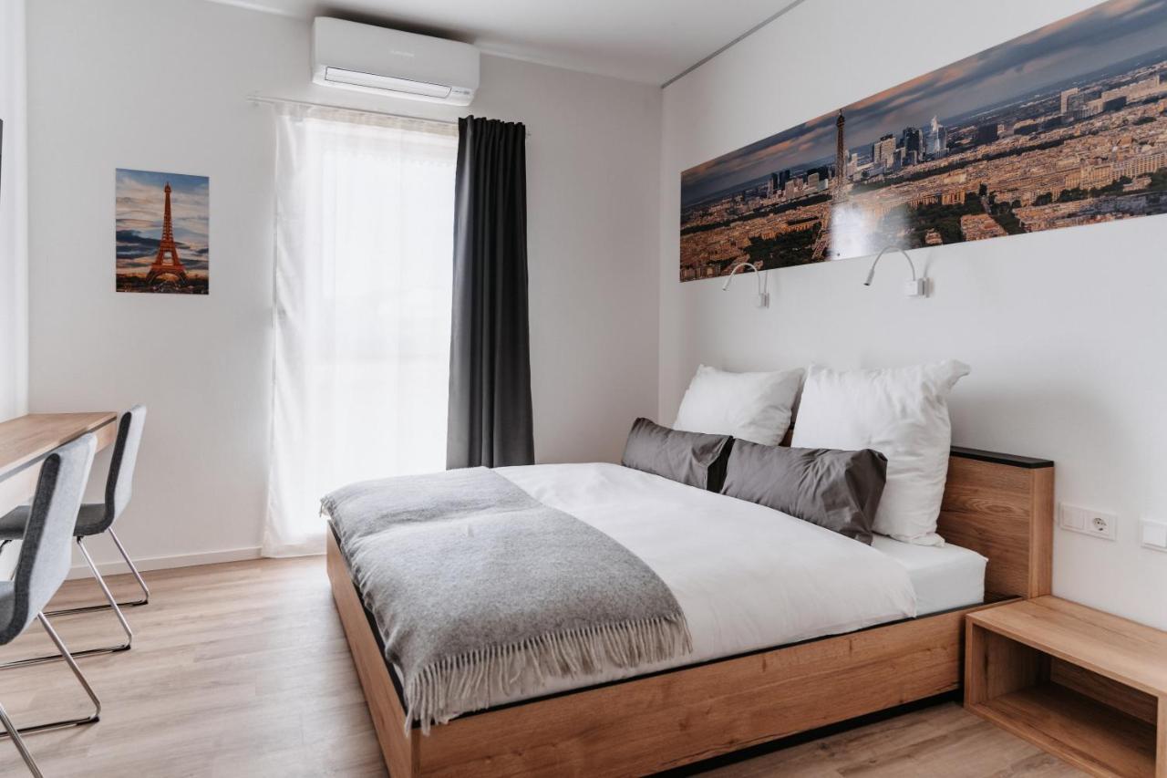 Step Inn The Fair Hotel Rosbach vor der Höhe Екстериор снимка
