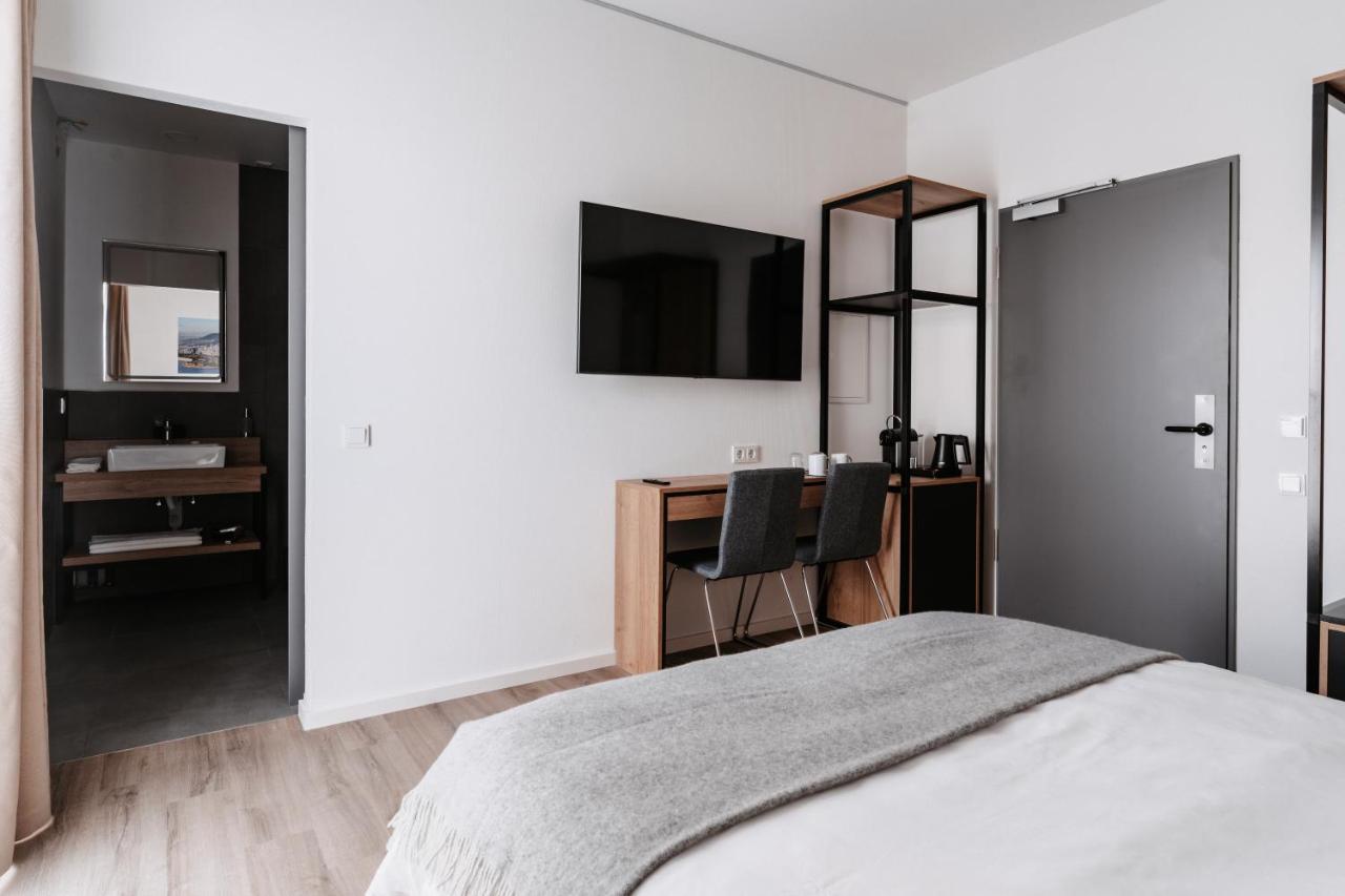 Step Inn The Fair Hotel Rosbach vor der Höhe Екстериор снимка