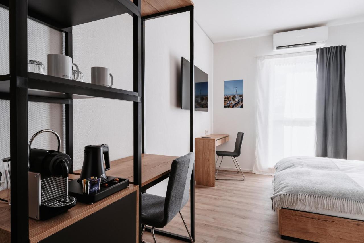 Step Inn The Fair Hotel Rosbach vor der Höhe Екстериор снимка